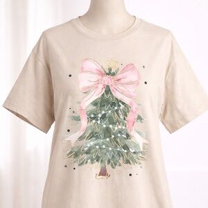 Beige Christmas Tree Graphic Tee – Size Medium